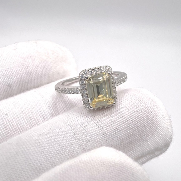 Jewelry - Sz 7, Sterling Silver Emerald Halo Yellow and Clear CZ Ring